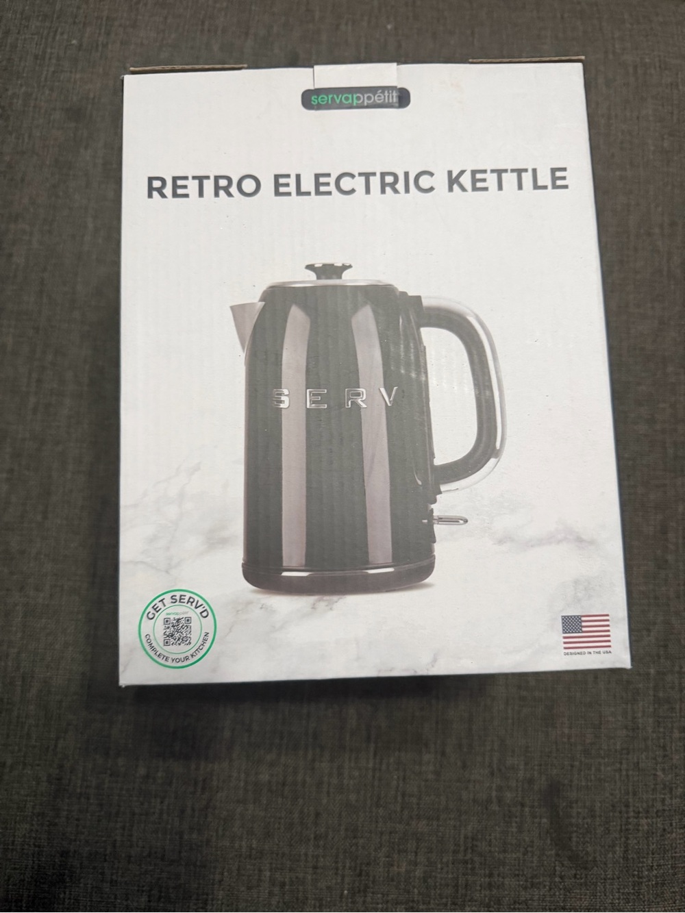 Servappétit Retro Electric Kettle - Black